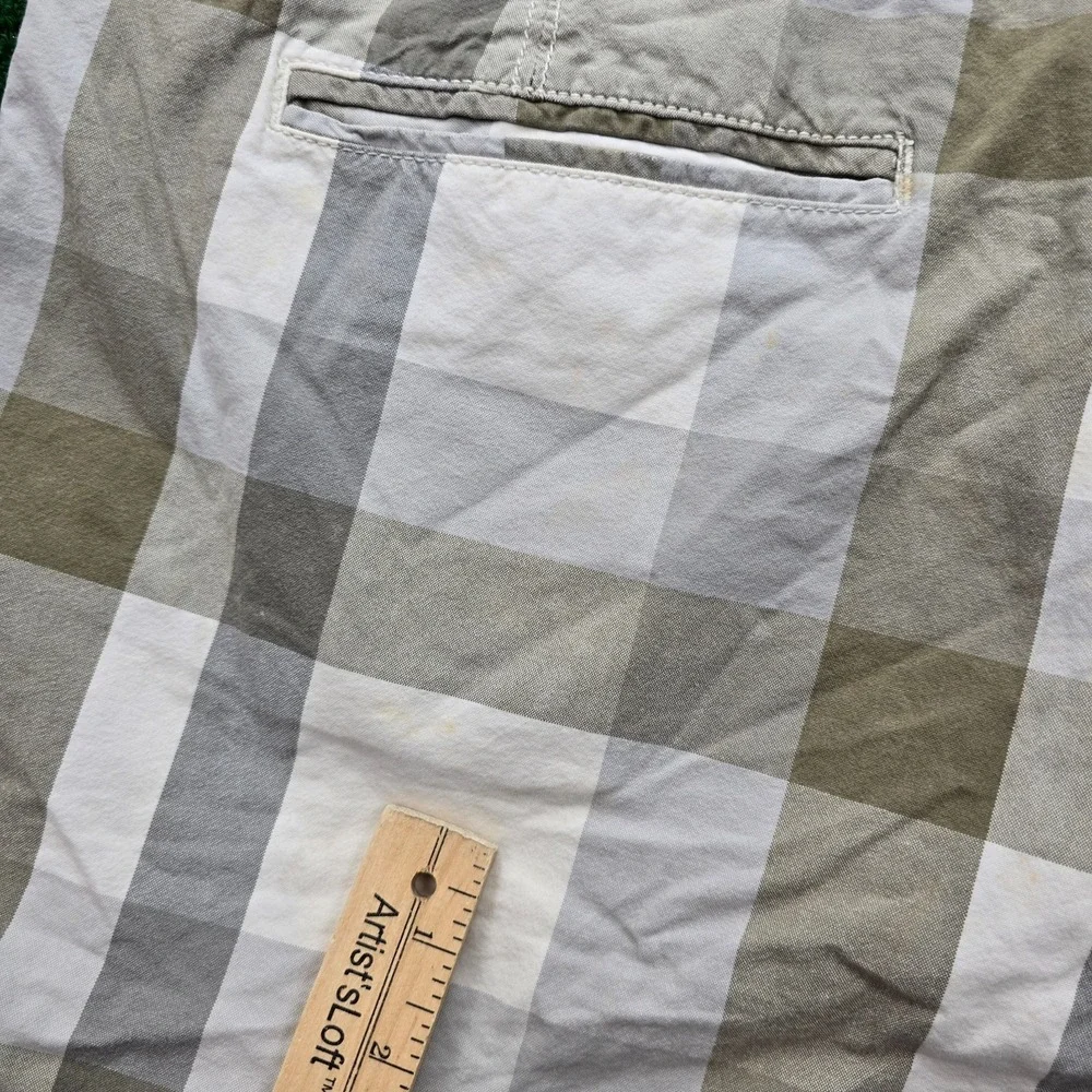American Eagle Outfitters Classic Plaid Flat Front Shorts Mens 36 Summer Casual